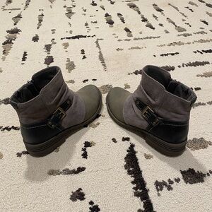 Earth Origins Suede and Leather Moto Booties